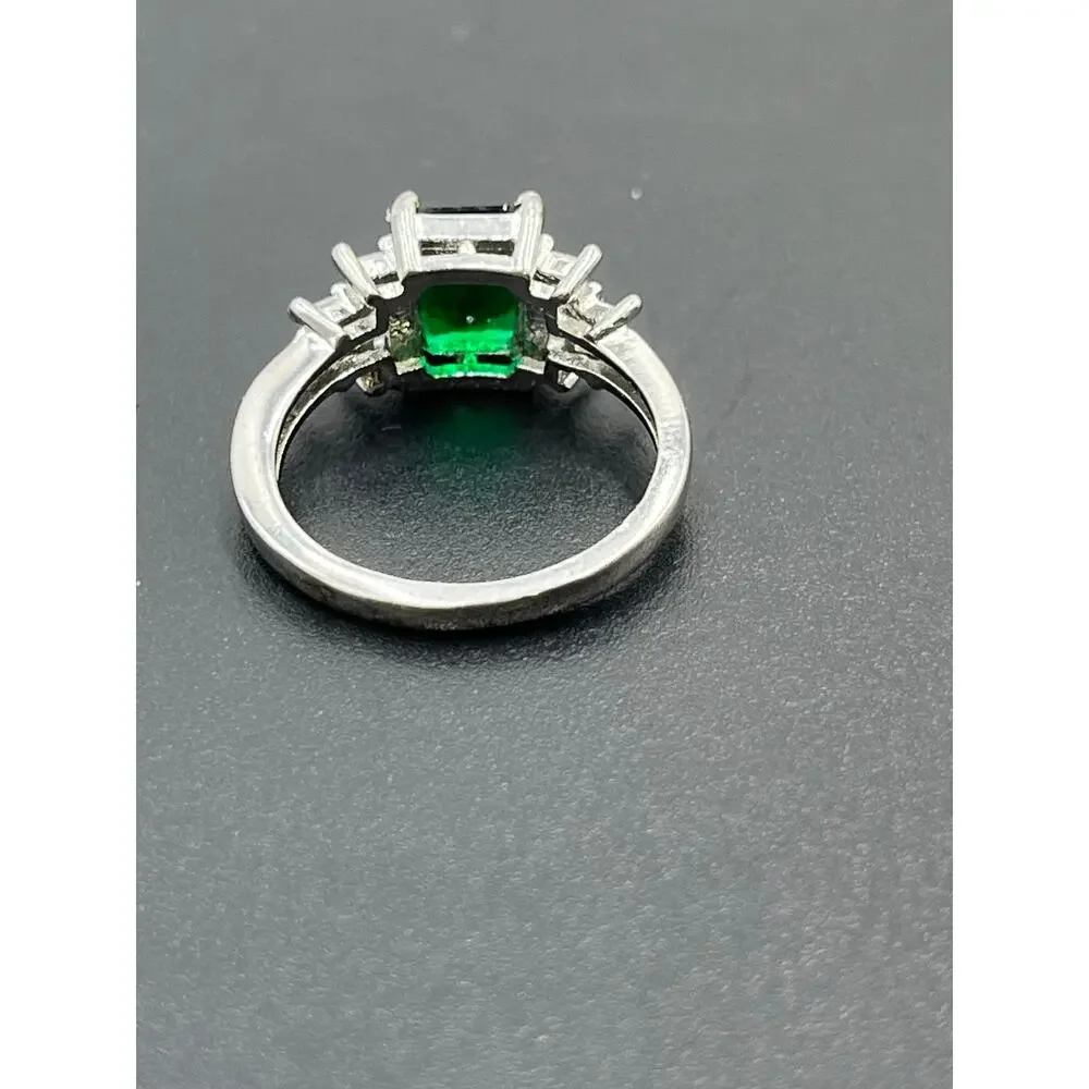 Sterling Silver Rhodium Plated Emerald Cut Green CZ Stone Baguette Side CZ 8.25‎